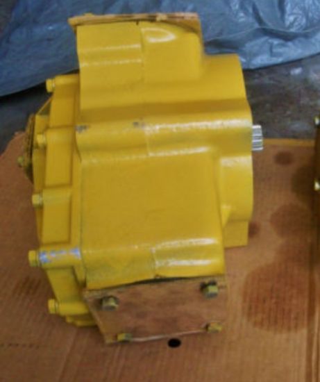 Picture of PUMP GP-ENGINE OIL  -2-SECTION GEAR