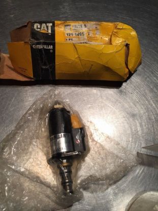 Picture of VALVE GP-SOLENOID HYDRAULIC