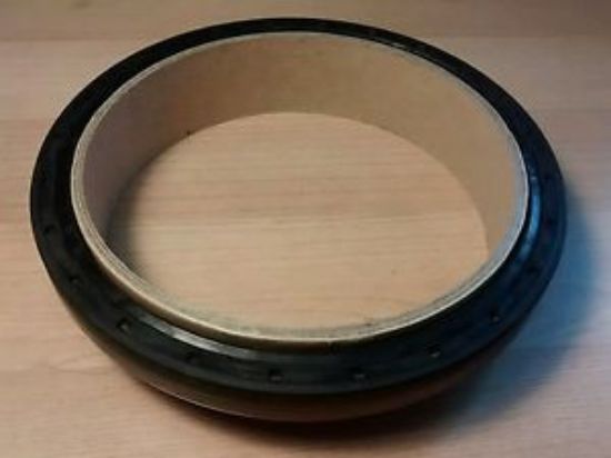 Picture of OIL SEAL, CRANKSHAFT