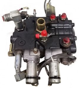 HYDRAULIC VALVE - 3 SPOOL