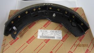 BRAKE SHOE