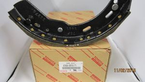 BRAKE SHOE