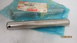 AXLE PIN