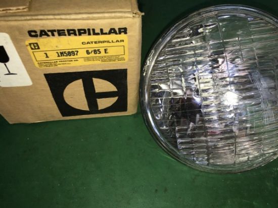 Picture of SEALED BEAM LAMP