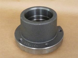 HUB-REAR AXLE