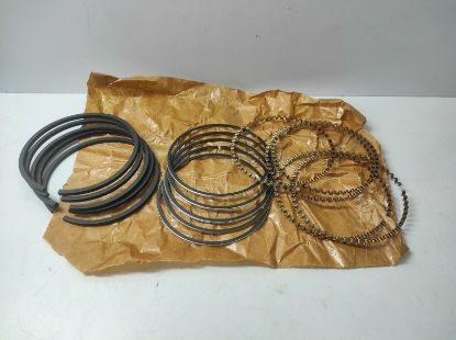 Picture of PISTON RING SET