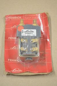 CONTACTOR