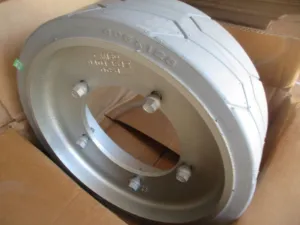 Tire Wheel Kit