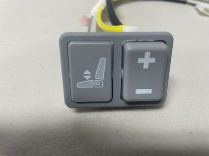 Picture of PUSH BUTTON