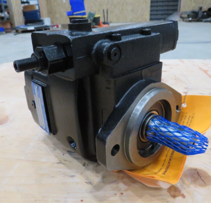 Picture of VARIABLE DISPLACEMENT PISTON  OIL PUMP