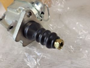BRAKE MASTER CYLINDER