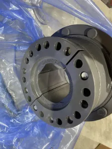 WHEEL HUB