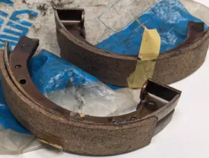 BRAKE SHOE
