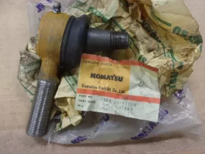 TIE ROD END