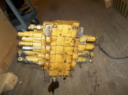 Picture of VALVE GP-BANK 4  -GRAPPLE CONTROL