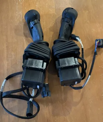 Picture of JOYSTICK HANDLE CONTROLLER