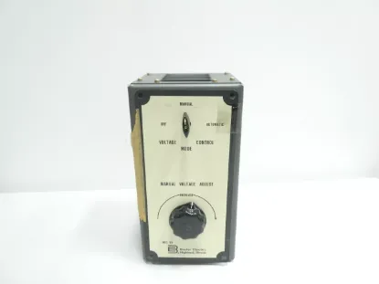Picture of MANUAL VOLTAGE CONTROLLER 120VAC