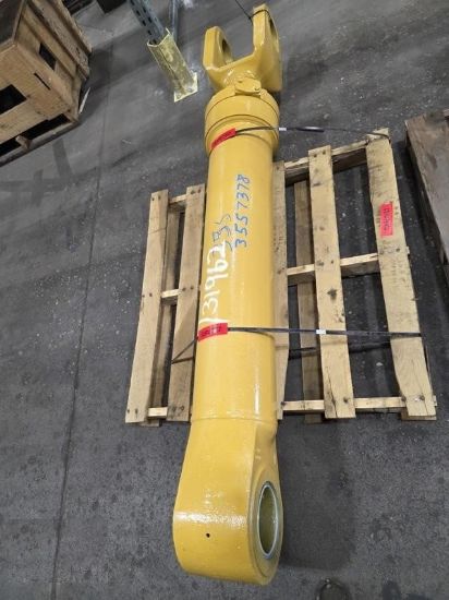 Picture of Hydraulic Cylinder-1050mm Stroke