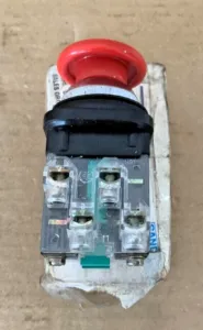 Telemacanique Push Button Switch ZB2R B91 600V
