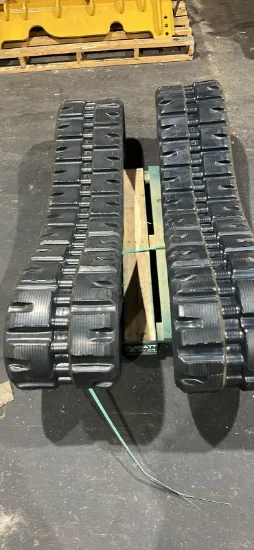 Picture of 16 Inch Premium C-Pattern Skid Steer Loader Track (400 X 86 X 50)