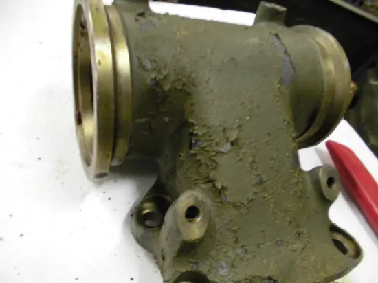 Picture of EXHAUST ELBOW        RIGHT