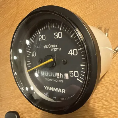 Picture of TACHOMETER