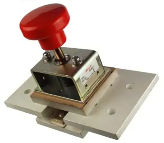 Picture of 1800 Amp, SPST, Manual Disconnect Switch